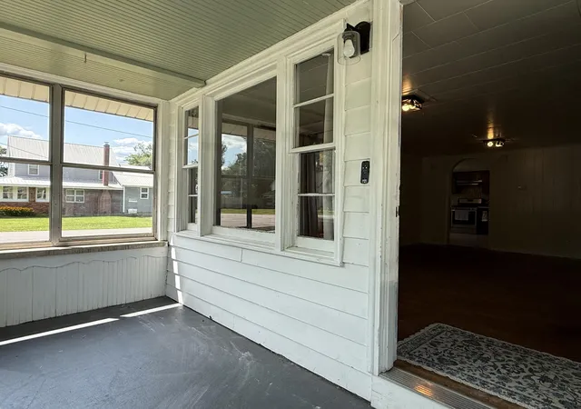 2nd image of 509 W Davis St, Hamlet, IN 46532 | MLS# 843079