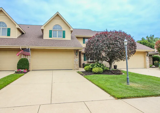 1st image of 504 Pinehurst Ln, Schererville, IN 46375 | MLS# 843026