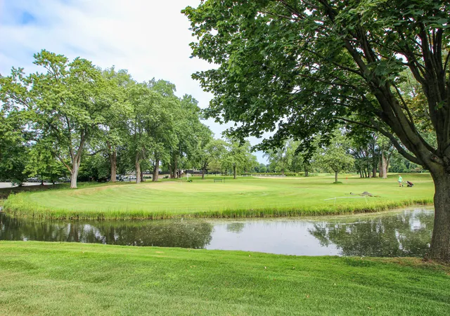 38th image of 504 Pinehurst Ln, Schererville, IN 46375 | MLS# 843026