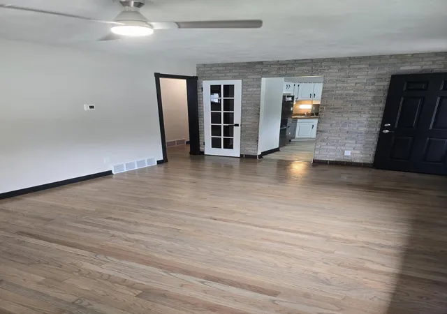 5th image of 4422 E 20Th Ct, Lake Station, IN 46405 | MLS# 843025