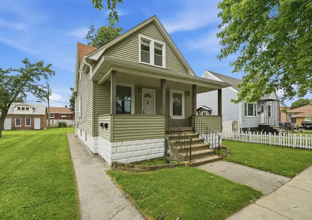 3rd image of 237 E 142Nd St, Hammond, IN 46327 | MLS# 843083