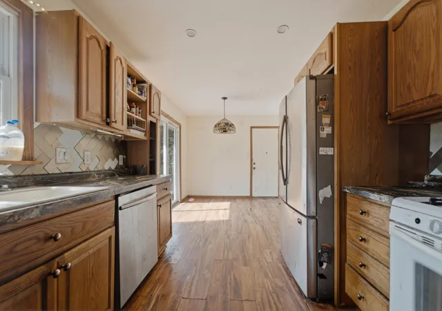 5th image of 609 Black Oak Dr, Trail Creek, IN 46360 | MLS# 843044