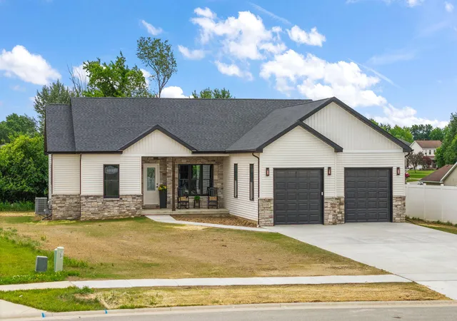 2nd image of 17257 Donald Ct, Lowell, IN 46356 | MLS# 843047