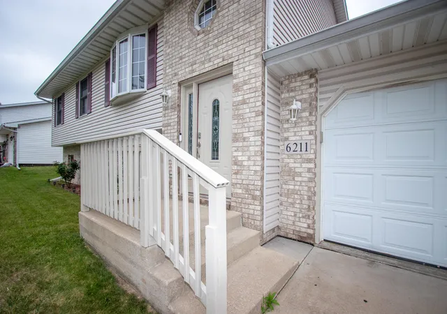 Photo 3 of Single family home for sale at 6211 Kelly Ave, Portage, IN 46368 | MLS# 843129 | Listing updated on 2026-09-24