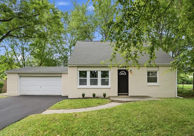 1st image of 436 Piedmont Rd, Valparaiso, IN 46385 | MLS# 843063