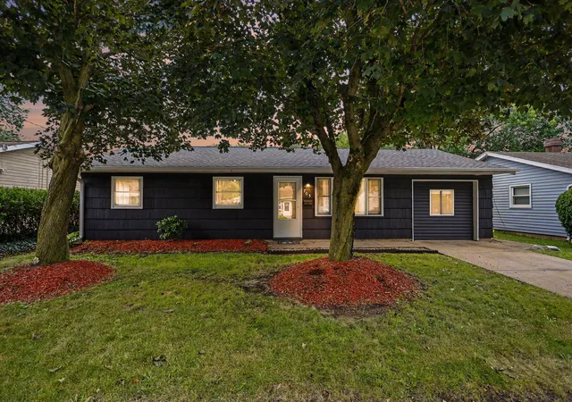 1st image of 705 Plymouth Ct, Michigan City, IN 46360 | MLS# 843087