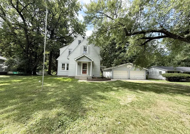 Photo 1 of Sale Pending at 1601 5th Street, La Porte, IN 46350 | MLS# 843084 | Listing updated on 2026-10-02