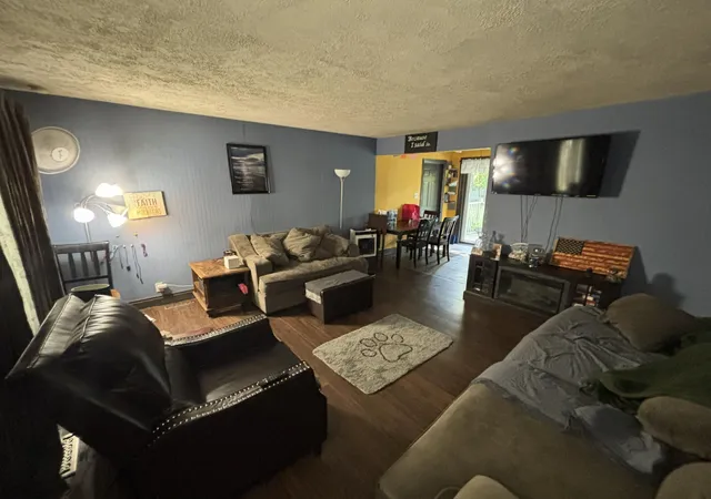 3rd image of 4311 King Ct, Gary, IN 46408 | MLS# 843232