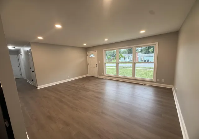4th image of 2397 Hamstrom Rd, Portage, IN 46368 | MLS# 843082