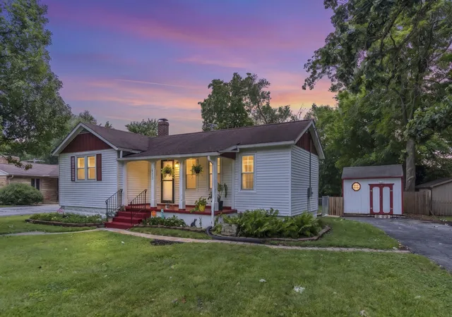 17th image of 613 W Joliet St, Crown Point, IN 46307 | MLS# 843118