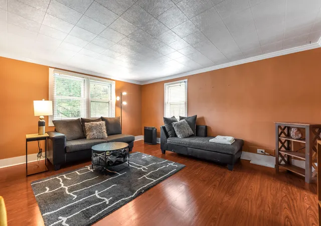 Photo 3 of Sale Pending at 613 W Joliet St, Crown Point, IN 46307 | MLS# 843118 | Listing updated on 2026-08-07