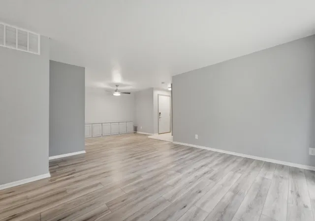 2nd image of 1913 David Dr, Chesterton, IN 46304 | MLS# 843092