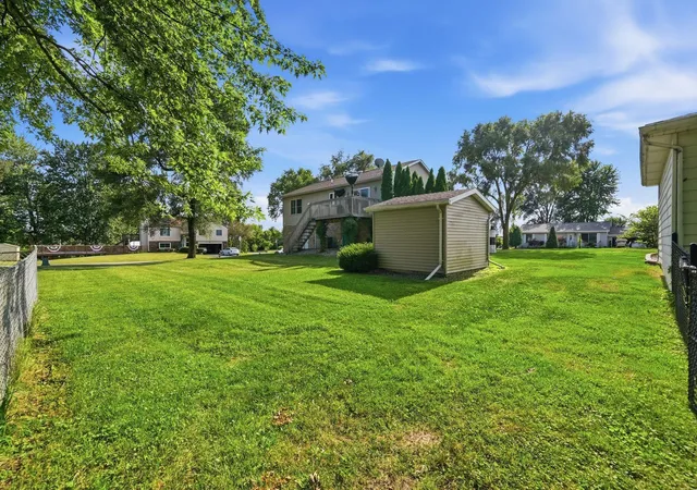 Photo 28 of Sale Pending at 3909 Brookside Dr, Crown Point, IN 46307 | MLS# 843153 | Listing updated on 2026-10-07