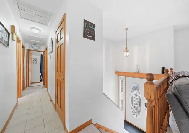 Photo 3 of Sale Pending at 3909 Brookside Dr, Crown Point, IN 46307 | MLS# 843153 | Listing updated on 2026-10-07