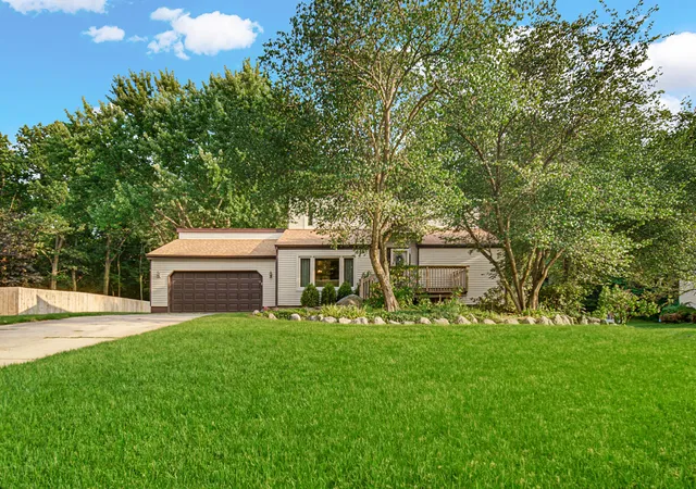 Photo 1 of Single family home for sale at 7888 W Applewood Dr, La Porte, IN 46350 | MLS# 843103 | Listing updated on 2026-09-01