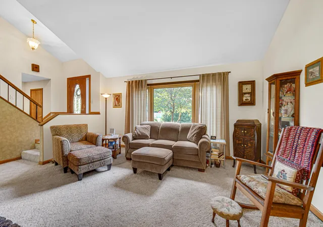 Photo 4 of Single family home for sale at 7888 W Applewood Dr, La Porte, IN 46350 | MLS# 843103 | Listing updated on 2026-09-01
