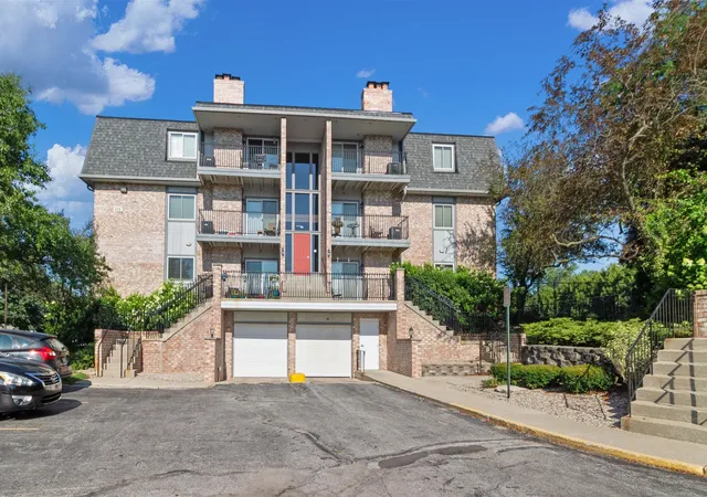 1st image of 205 W Joliet St #303, Schererville, IN 46375 | MLS# 843262