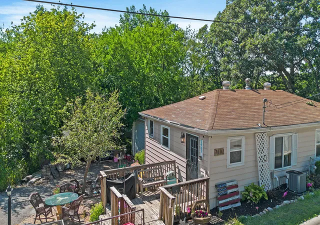 3rd image of 7401 W 126Th Ave, Crown Point, IN 46307 | MLS# 843131
