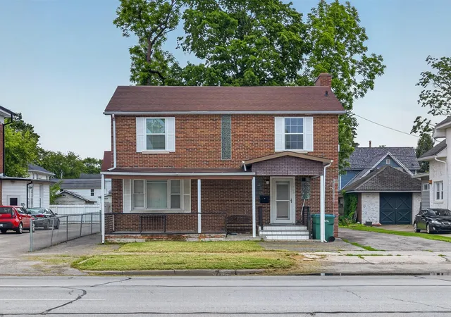 2nd image of 1406 Lincolnway, La Porte, IN 46350 | MLS# 843143