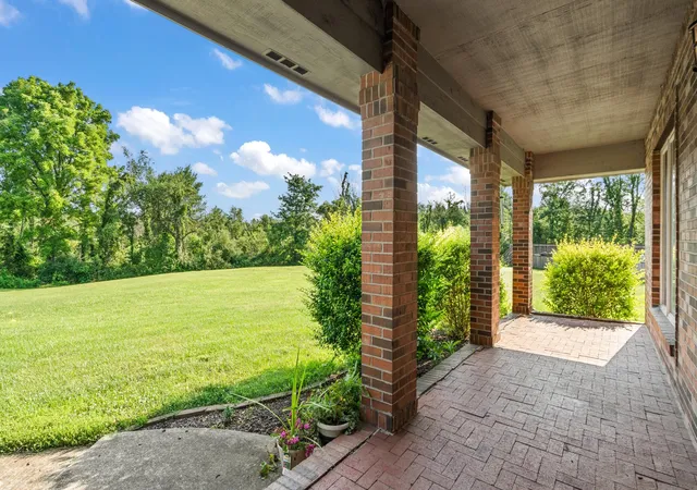 4th image of 402 Rolling Meadow Dr, Valparaiso, IN 46385 | MLS# 843192