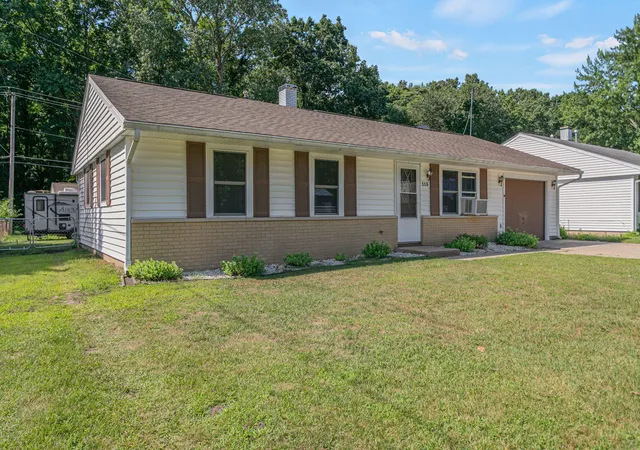2nd image of 113 Willow Spring Ct, Michigan City, IN 46360 | MLS# 843183