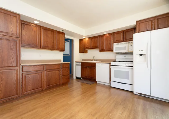 5th image of 113 Willow Spring Ct, Michigan City, IN 46360 | MLS# 843183