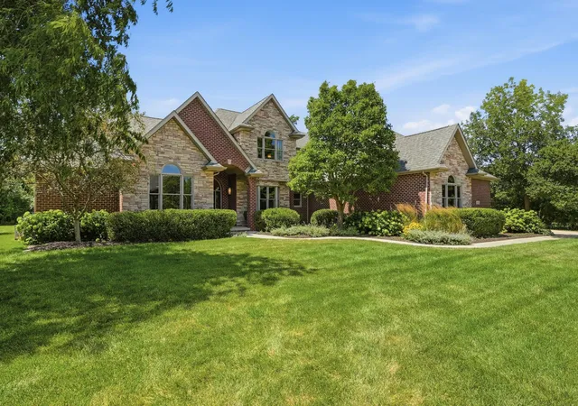 1st image of 8826 Schafer Dr, Saint John, IN 46373 | MLS# 843231
