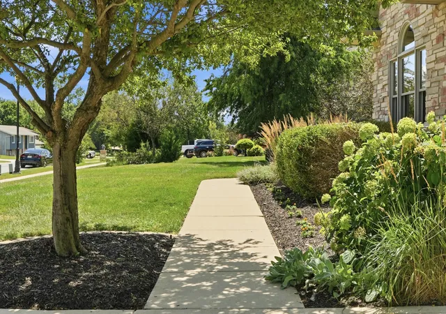 3rd image of 8826 Schafer Dr, Saint John, IN 46373 | MLS# 843231