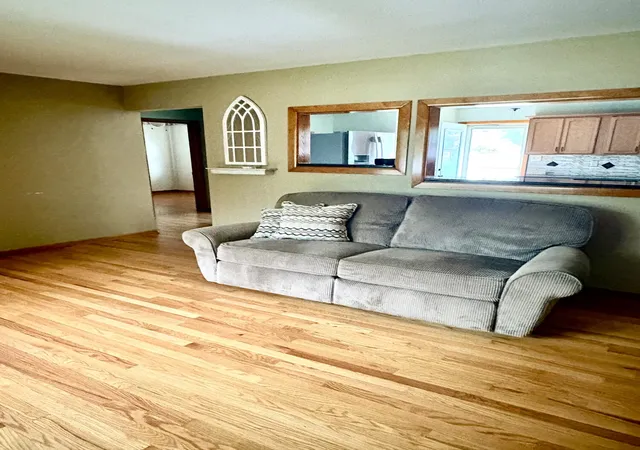 2nd image of 701 N Jay Ave, Griffith, IN 46319 | MLS# 843359