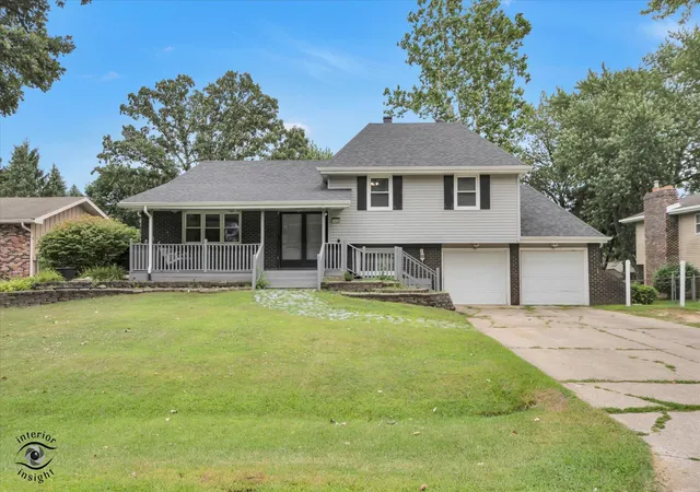 1st image of 1400 Brandywine Rd, Crown Point, IN 46307 | MLS# 843155