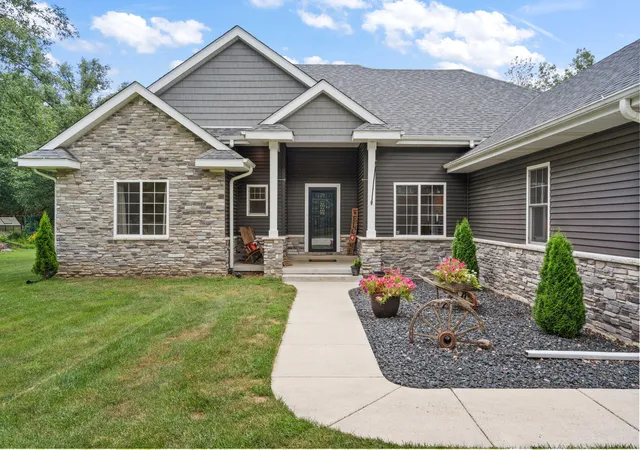 Photo 3 of Sale Pending at 3054 Peacock Ln, Wheatfield, IN 46392 | MLS# 843172 | Listing updated on 2026-08-06