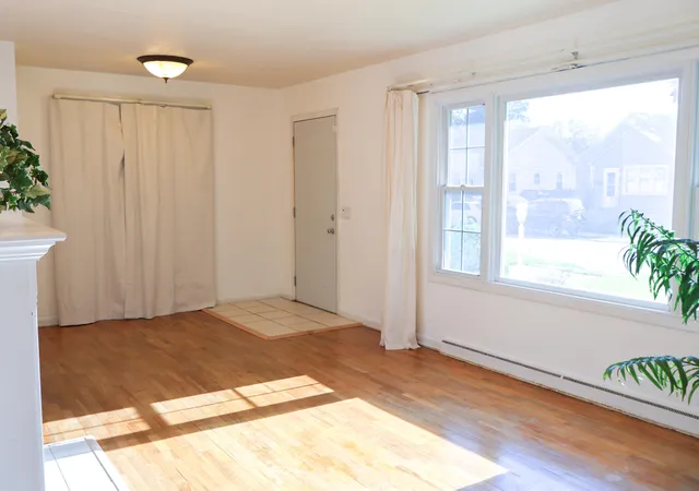 Photo 3 of Single family home for sale at 205 Grace St, Michigan City, IN 46360 | MLS# 843215 | Listing updated on 2026-08-11