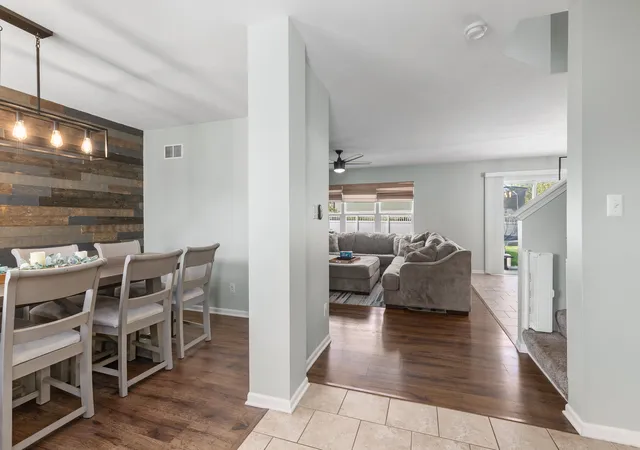 2nd image of 2752 Longford Ave, Valparaiso, IN 46385 | MLS# 843195
