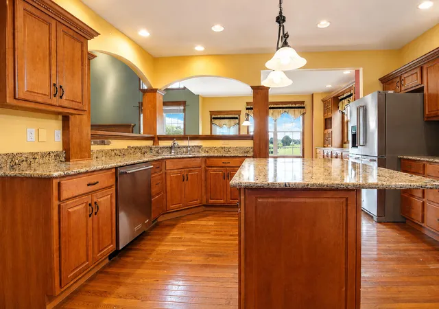 5th image of 37 Covington Dr, Valparaiso, IN 46385 | MLS# 843290