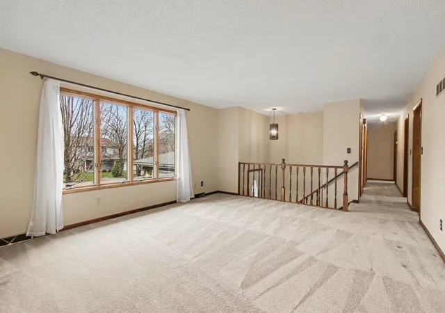 5th image of 186 Wexford Rd, Valparaiso, IN 46385 | MLS# 843200