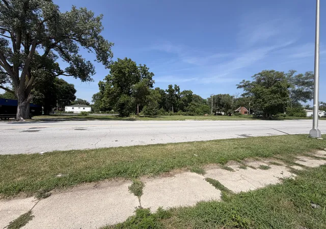 4th image of 1100 W 25Th Ave, Gary, IN 46407 | MLS# 843205