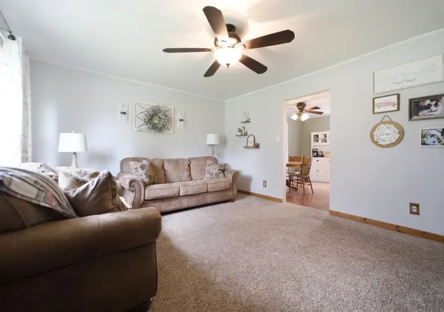 4th image of 609 Sunset Dr, Kouts, IN 46347 | MLS# 843211