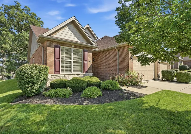 1st image of 9192 Settlers Rdg, Saint John, IN 46373 | MLS# 843357