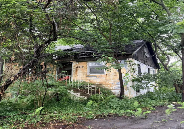 2nd image of 4519 Hayes St, Gary, IN 46408 | MLS# 843270