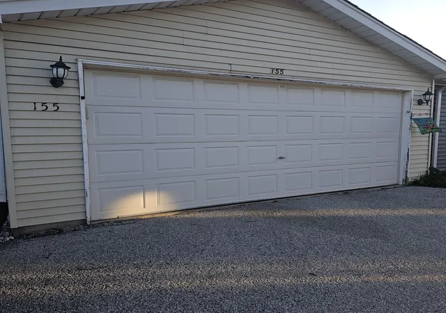 image of 155 Plum Creek Dr, Schererville, IN 46375 | MLS# 843235