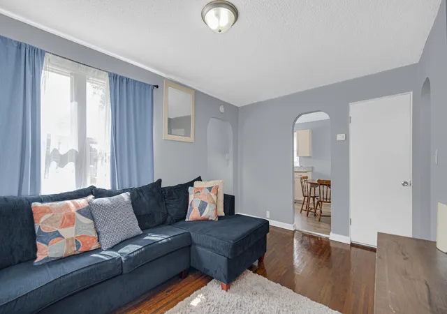 Photo 3 of Single family home for sale at 117 N Wisconsin St, Hobart, IN 46342 | MLS# 843243 | Listing updated on 2026-09-01