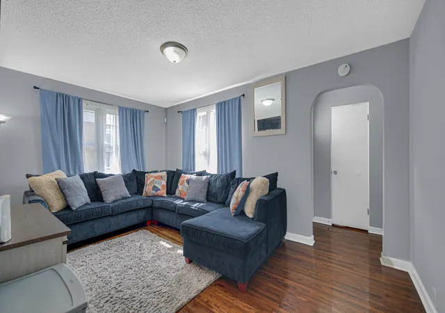 Photo 3 of Single family home for sale at 117 N Wisconsin St, Hobart, IN 46342 | MLS# 843243 | Listing updated on 2026-09-01