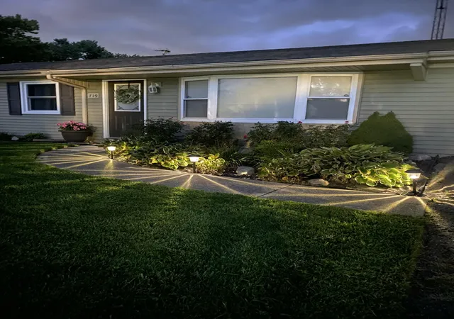 1st image of 719 Governor Rd, Valparaiso, IN 46385 | MLS# 843275