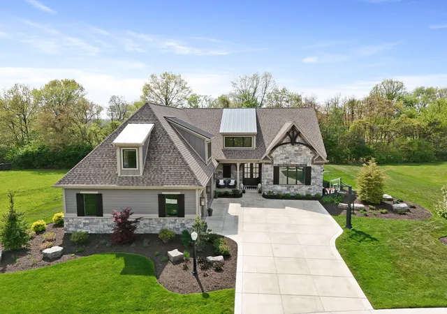 2nd image of 3703 Brigata Dr, Valparaiso, IN 46385 | MLS# 843250
