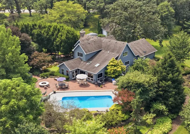 Photo 1 of Single family home for sale at 6234 E 109th Avenue, Crown Point, IN 46307 | MLS# 843296 | Listing updated on 2026-10-01