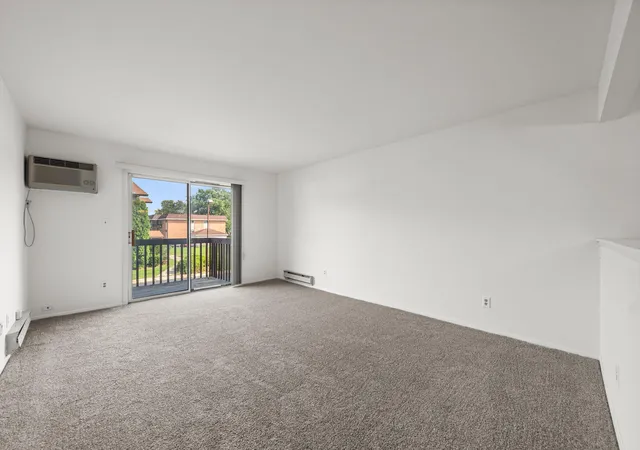 Photo 3 of Sale Pending at 10049 Kennedy Ave #2c, Highland, IN 46322 | MLS# 844904 | Listing updated on 2026-09-21