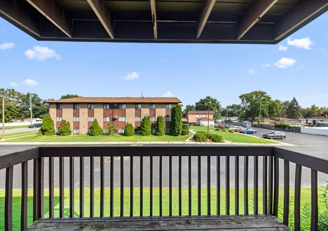 Photo 4 of Sale Pending at 10049 Kennedy Ave #2c, Highland, IN 46322 | MLS# 844904 | Listing updated on 2026-09-21