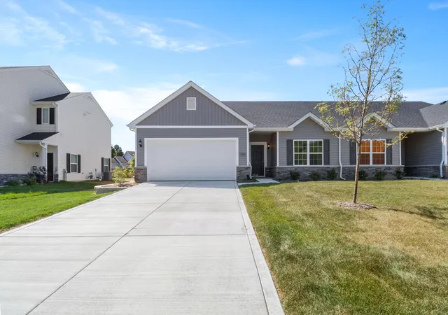 1st image of 7121 Johnson St, Merrillville, IN 46410 | MLS# 843289