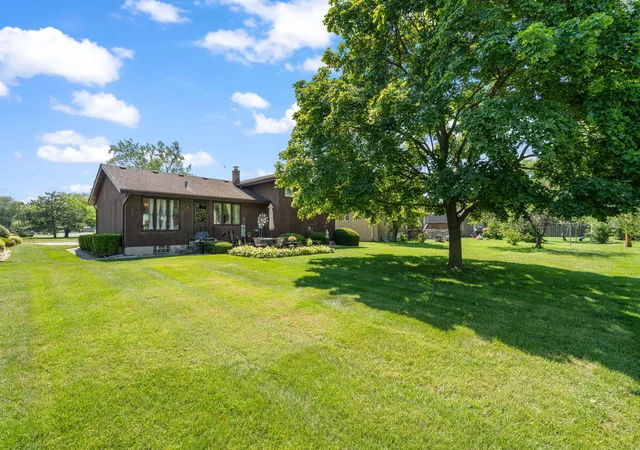 31st image of 8144 Tapper Ave, Munster, IN 46321 | MLS# 843411