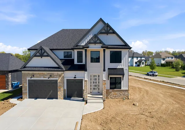 image of 13350 Camas Dr, Saint John, IN 46373 | MLS# 843323